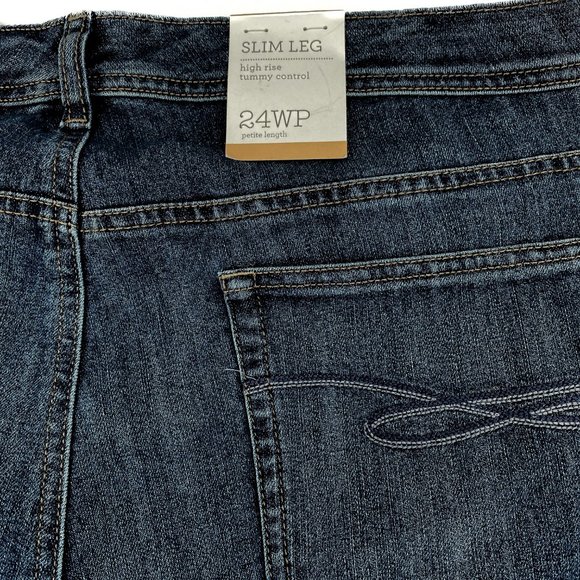 New Style & Co Plus Size Silm Leg Jeans - Picture 7 of 7